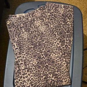 INC International Concepts Snow Leopard Pattern Skinny Leg Ankle Length Denim
